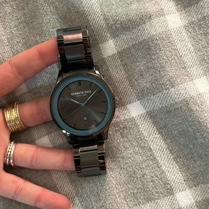 Brand new Kenneth Cole watch